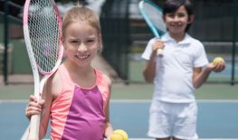 Cách điều chỉnh lực đánh tennis: Bí quyết để cải thiện kỹ năng chơi tennis